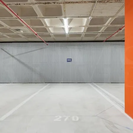 Apartment Urban Sky With Parking & Gym By Rems *